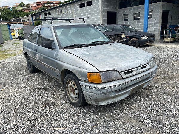 Sucata FORD ESCORT 1.8 L 1993 2P Para Retirada de Peças